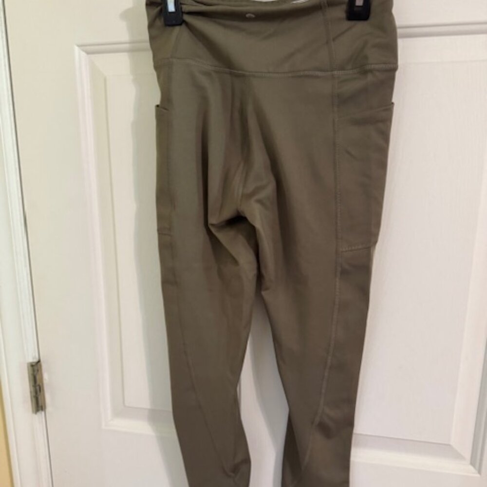 Victoria's Secret Essential Pocket Leggings Olive Green 7/8 Sz S EUC